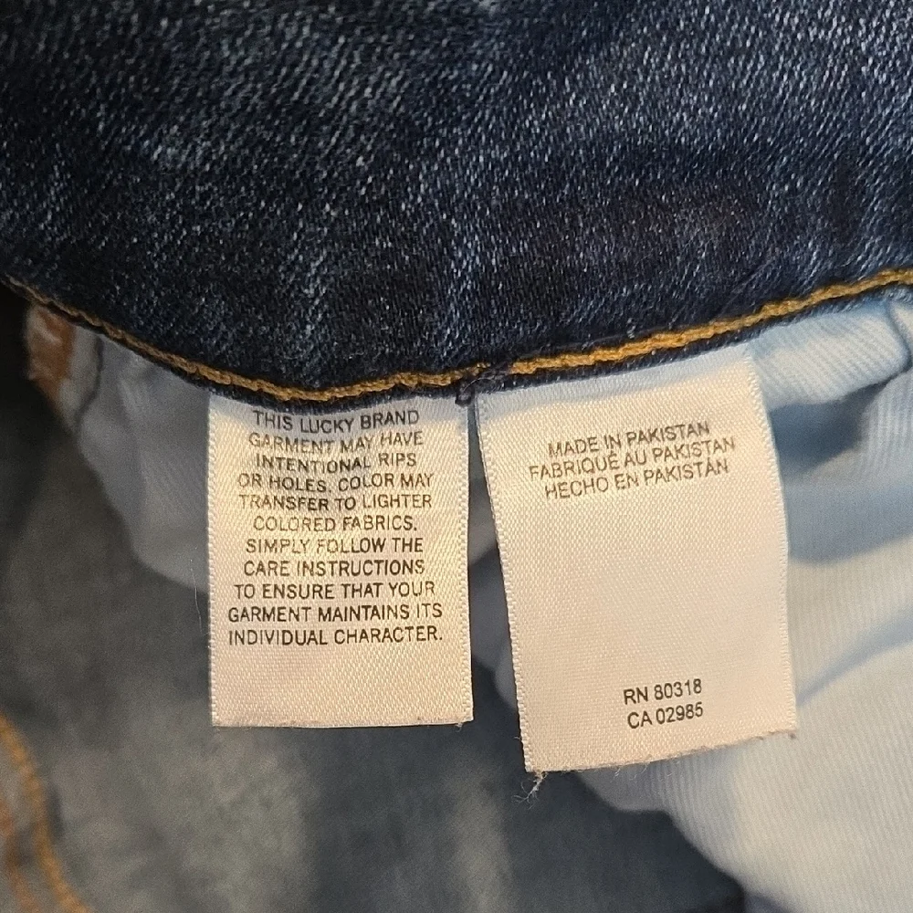 Lucky Brand‎ Women’s Jeans Size 18/20 Blue Denim 10” Rise Straight Fit - Picture 7 of 9